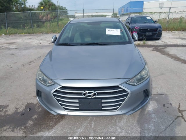 Hyundai ELANTRA SE 2017 5NPD74LFXHH139751 Image 12