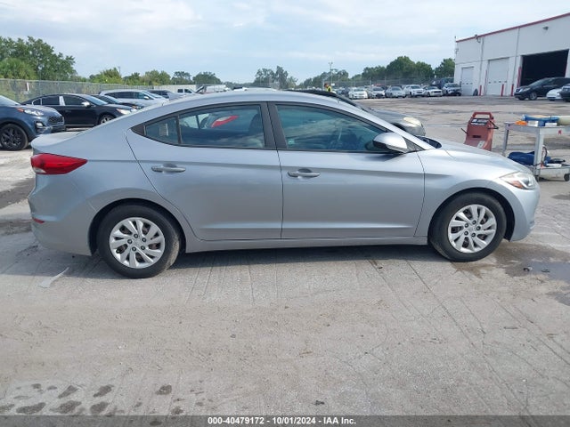 Hyundai ELANTRA SE 2017 5NPD74LFXHH139751 Image 13