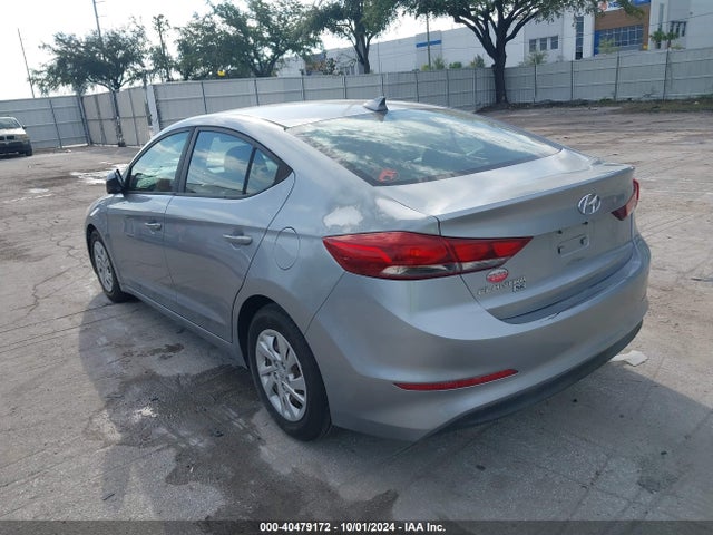 Hyundai ELANTRA SE 2017 5NPD74LFXHH139751 Image 3