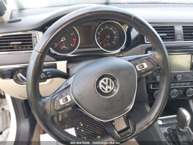 3VWL07AJ9FM236954 Volkswagen Jetta 1.8t Sel