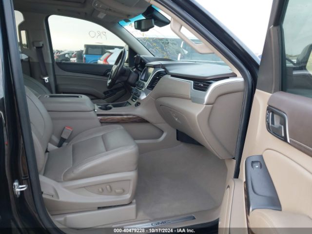 1GKS1GKC9KR374227 GMC Yukon Xl Slt