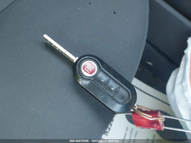 2013 FIAT 500 3C3CFFAR9DT622332 Photo 10