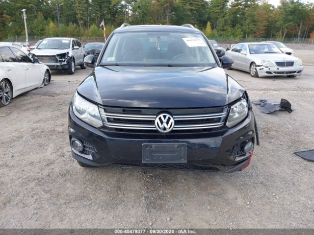 WVGBV7AX2FW606061 Volkswagen Tiguan Sel