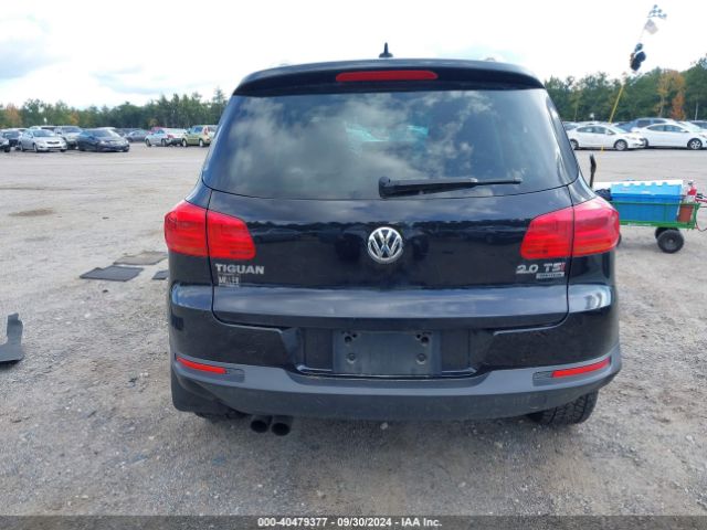 WVGBV7AX2FW606061 Volkswagen Tiguan Sel