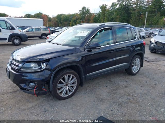 WVGBV7AX2FW606061 Volkswagen Tiguan Sel