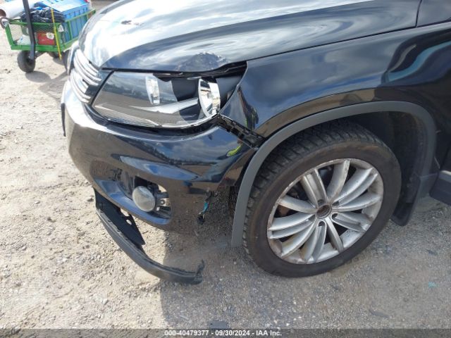 WVGBV7AX2FW606061 Volkswagen Tiguan Sel