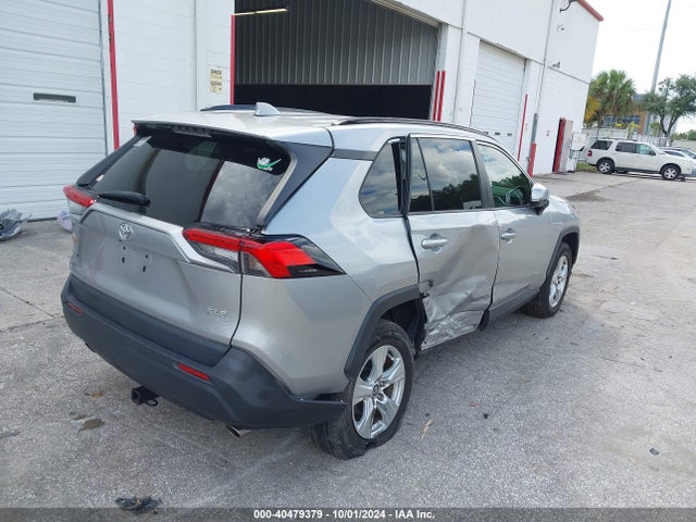 Toyota Rav4 Xle 2020 2T3W1RFV3LC035700 Image 4
