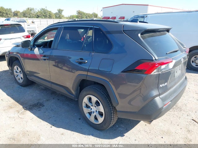 Toyota RAV4 LE 2019 2T3H1RFV3KW001990 Image 3