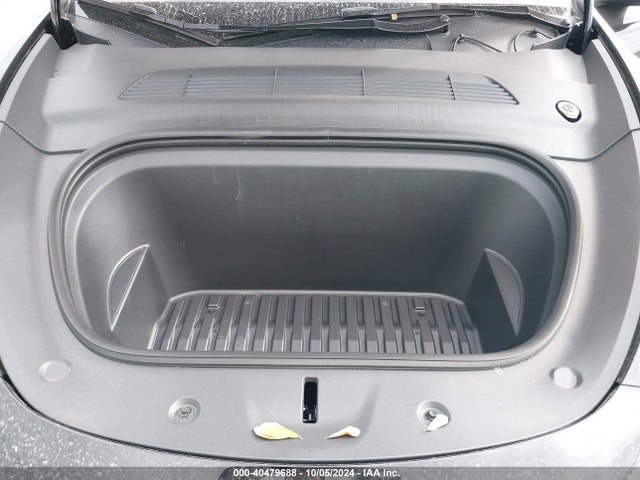 2024 TESLA MODEL Y 7SAYGAEE4RF037143 Photo 9