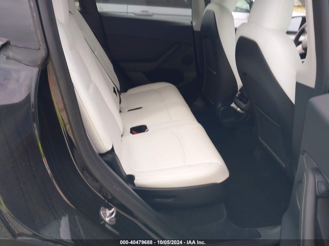 2024 TESLA MODEL Y 7SAYGAEE4RF037143 Photo 7