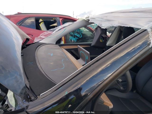7SAYGDEE9PA135435 Tesla Model Y