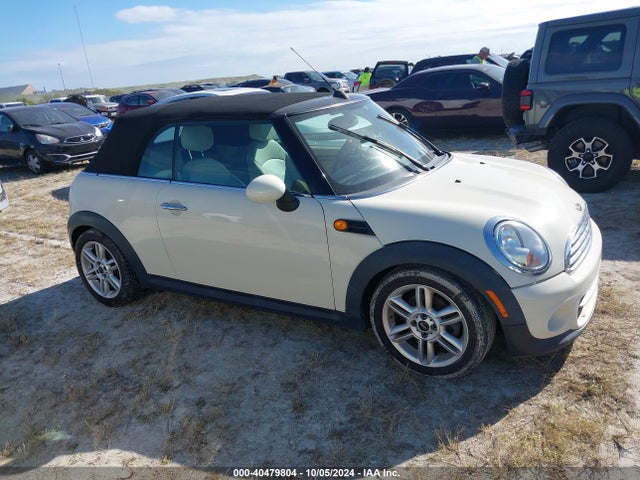 2013 MINI CONVERTIBLE WMWZN3C55DT135462 Photo 0