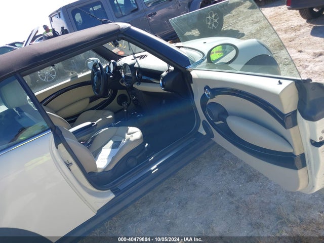 2013 MINI CONVERTIBLE WMWZN3C55DT135462 Photo 4