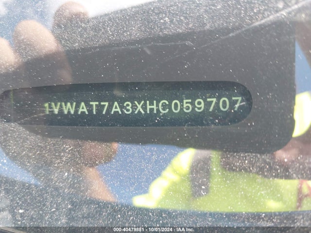 1VWAT7A3XHC059707 Volkswagen Passat 1.8t S