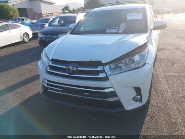 5TDZZRFH5JS254039 Toyota Highlander Le Plus