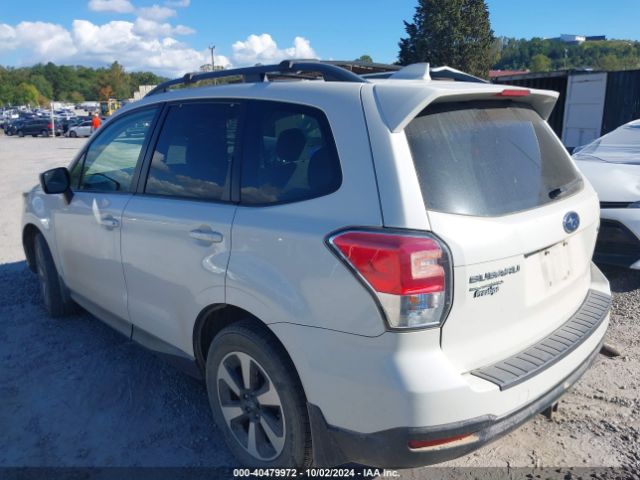 JF2SJAEC1HH422811 Subaru Forester 2.5i Premium
