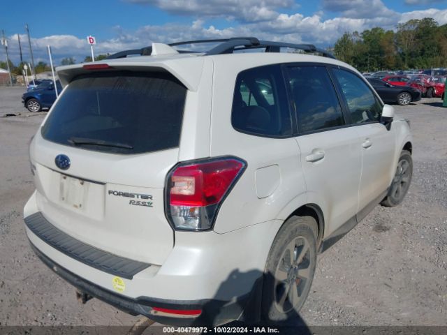 JF2SJAEC1HH422811 Subaru Forester 2.5i Premium