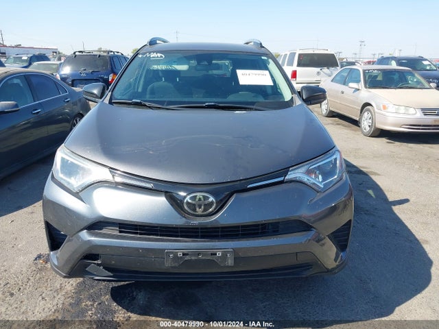 Toyota RAV4 LE 2017 2T3ZFREV0HW376512 Image 13