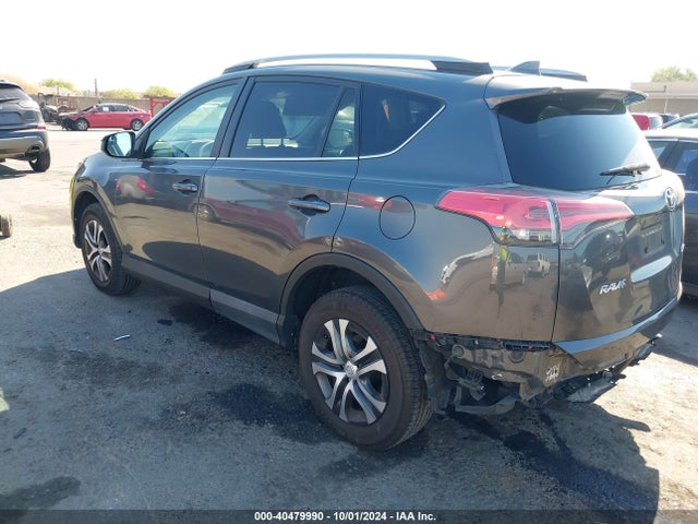 Toyota RAV4 LE 2017 2T3ZFREV0HW376512 Image 3