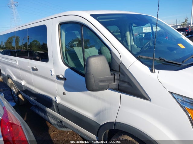 1FBZX2ZM3GKA84175 Ford Transit-350 Xlt