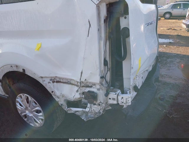 1FBZX2ZM3GKA84175 Ford Transit-350 Xlt