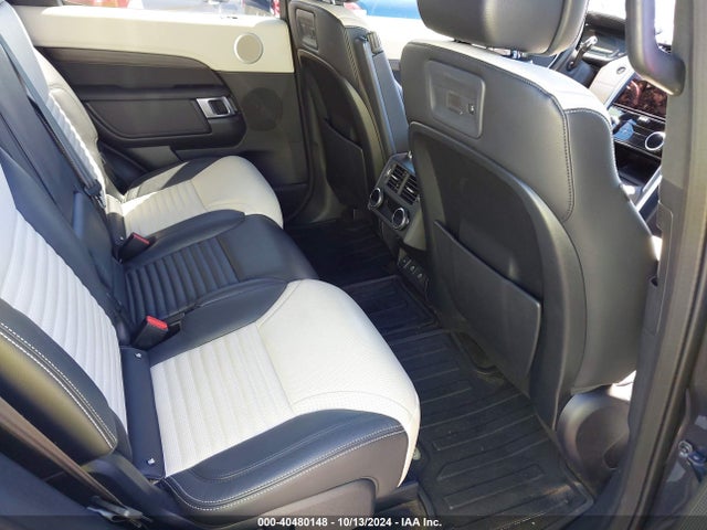 SALRT4EUXN2458215 Land Rover Discovery P360 S R-dynamic