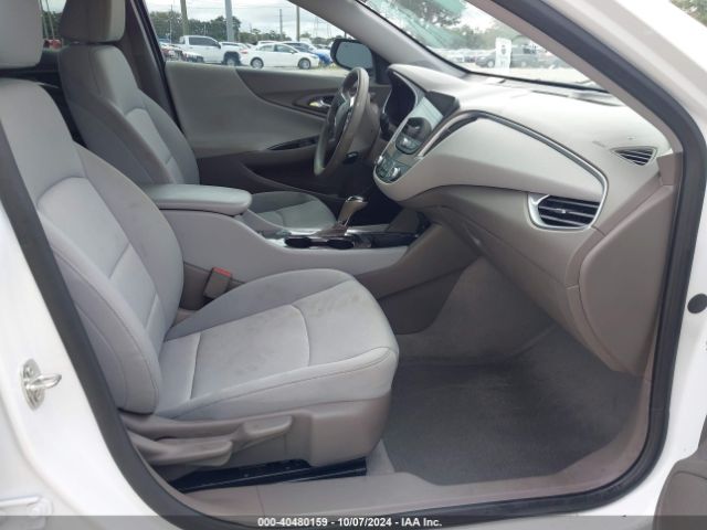 2020 CHEVROLET MALIBU 1G1ZC5ST3LF082366 Photo 4