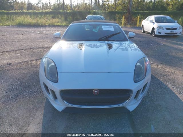 SAJWA6ETXG8K22748 Jaguar F-Type