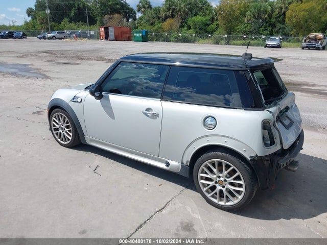 2013 MINI HARDTOP WMWSV3C53DT393397 Photo 2