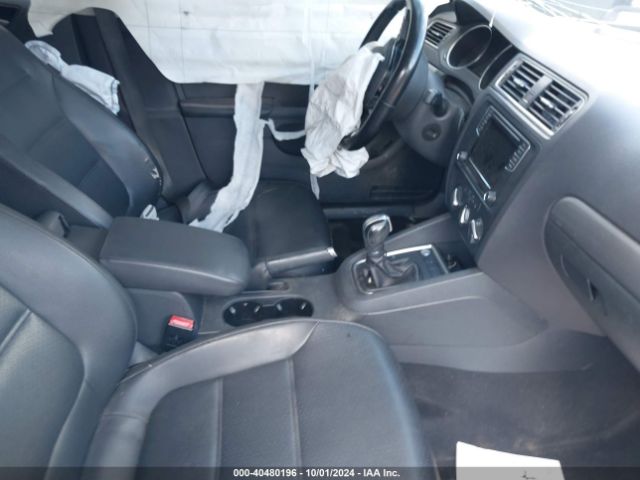 3VWDB7AJ9HM249267 Volkswagen Jetta 1.4t Se