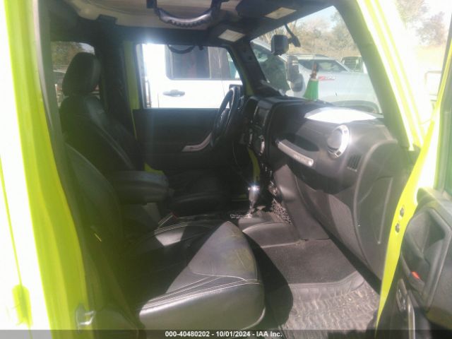 1C4BJWEG9GL305441 Jeep Wrangler Unlimited Sahara