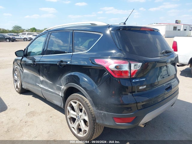 Ford Escape Titanium 2017 1FMCU0J95HUC78133 Image 3