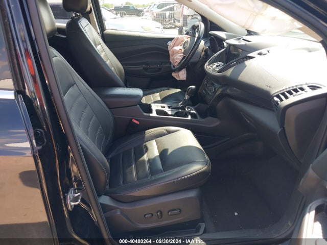 Ford Escape Titanium 2017 1FMCU0J95HUC78133 Image 5