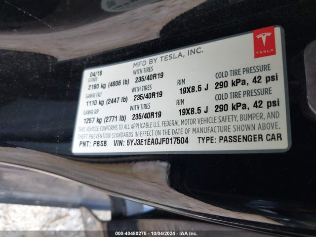 2018 TESLA MODEL 3 5YJ3E1EA0JF017504 Photo 8