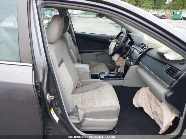4T1BF1FK1EU761797 Toyota CAMRY L