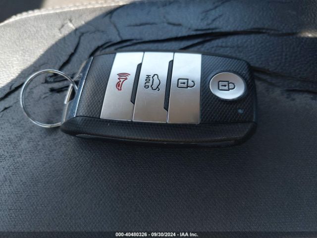 5XXGT4L14GG042911 KIA Optima Lx Turbo