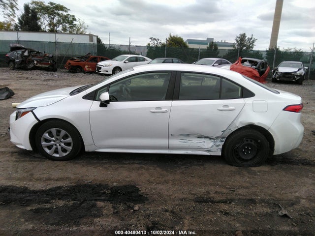 Toyota Corolla Hybrid Le 2024 JTDBCMFE5R3049278 Image 14
