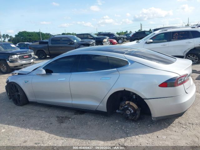 5YJSA1H1XEFP32301 Tesla Model S P85