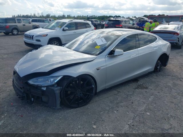 5YJSA1H1XEFP32301 Tesla Model S P85