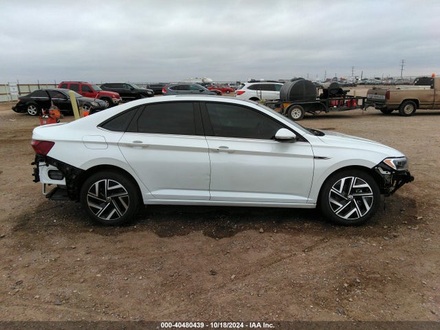 3VWGM7BU9PM022482 Volkswagen Jetta 1.5t Sel
