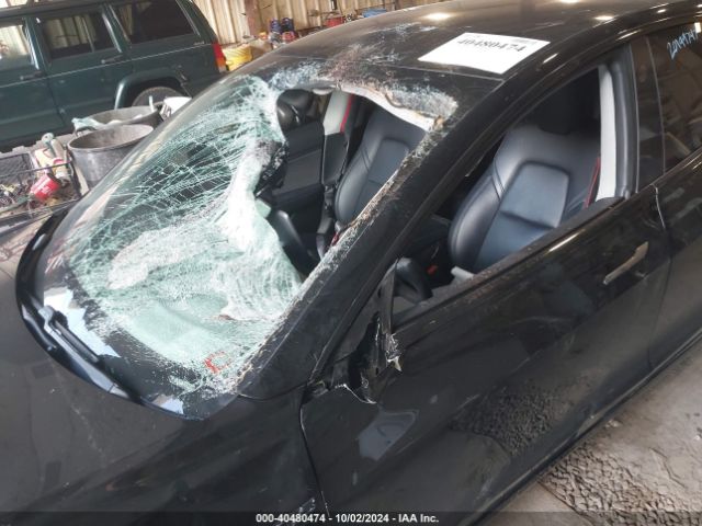 5YJ3E1EBXJF086600 Tesla Model 3 Long Range/performance