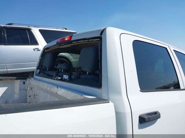 3C6UR5CL2JG419000 RAM 2500 Tradesman  4x4 6'4 Box