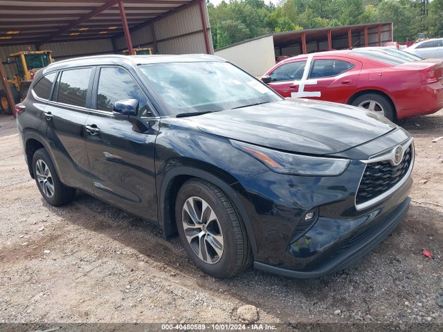 Toyota Highlander Xle 2024 5TDKDRAH5RS530058 Image 1