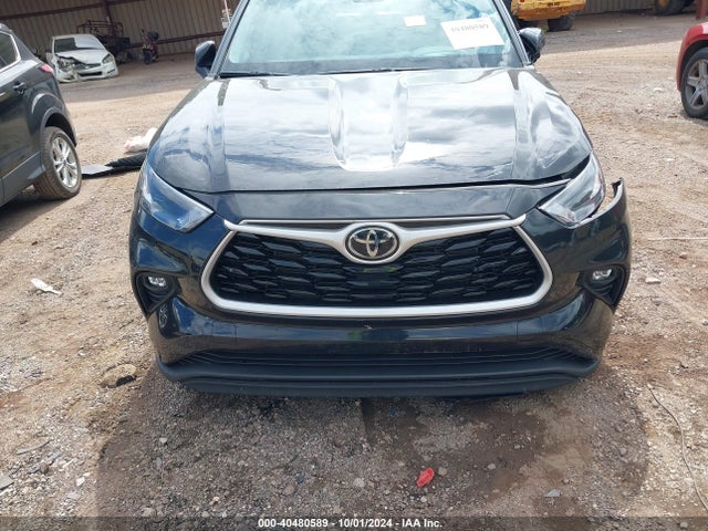 Toyota Highlander Xle 2024 5TDKDRAH5RS530058 Image 12