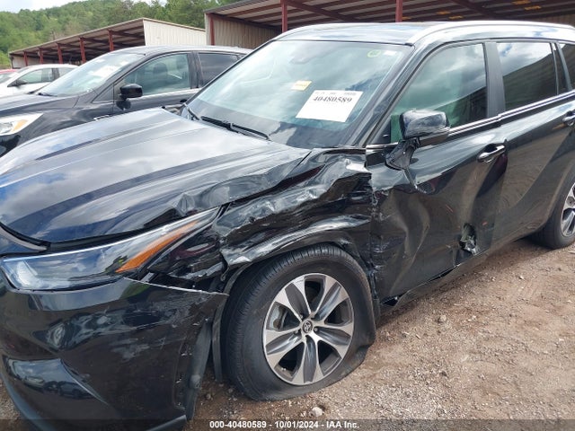 Toyota Highlander Xle 2024 5TDKDRAH5RS530058 Image 6
