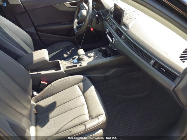 WAUGMAF47KN022518 Audi A4 40 Premium/40 Titanium Premium