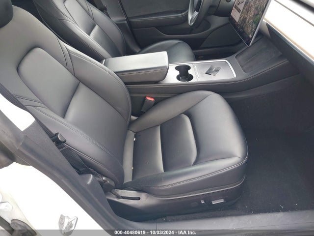2021 TESLA MODEL 3 5YJ3E1EA7MF085190 Photo 4
