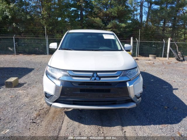 JA4AZ3A31GZ014316 Mitsubishi Outlander Se