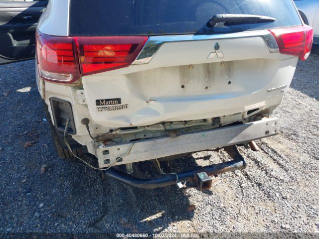 JA4AZ3A31GZ014316 Mitsubishi Outlander Se