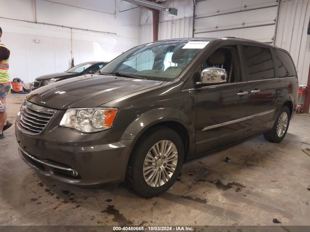 2C4RC1CG9FR547053 Chrysler Town & Country Touring-l